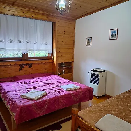 Late Nature House Gjirokaster * Gjirokastër
