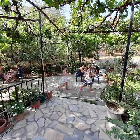 Parque de Campismo Late Nature House *