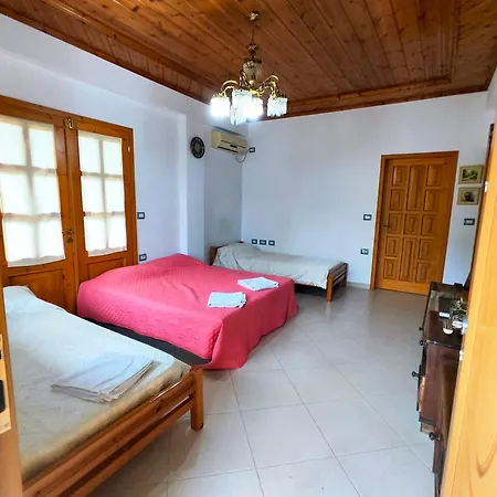 Late Nature House
