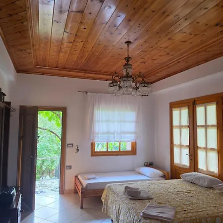 Late Nature House *